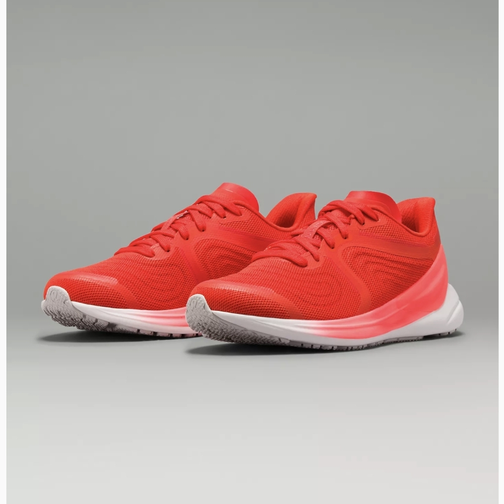 Blissfeel 2 Lululemon Running Shoe Flare NIB Size 8